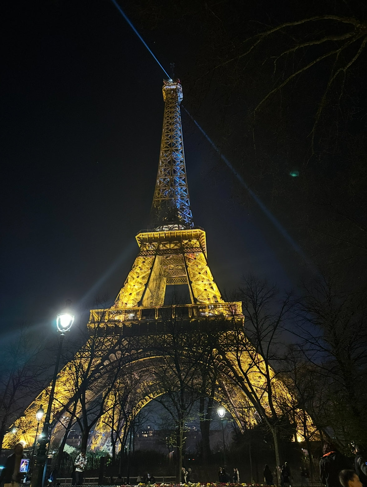 Disneyland Paris Budget Booking Guide | Cheap Flights, Tickets & Hotels Digital Guide