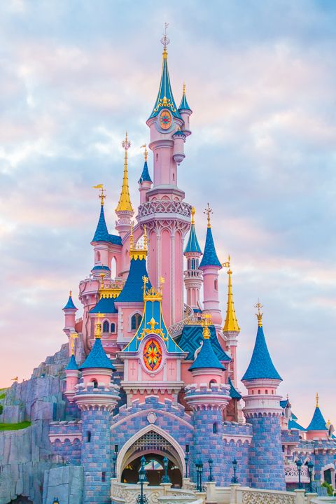 Disneyland Paris Budget Booking Guide | Cheap Flights, Tickets & Hotels Digital Guide